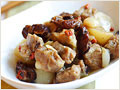 Braised Daikon/Turnip with Pork Ribs and Dried Oysters