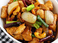 Spicy Chicken with Cashew Nuts