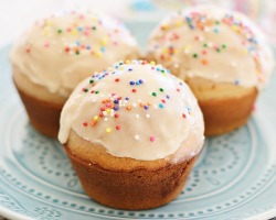 Glazed Doughnut Muffins