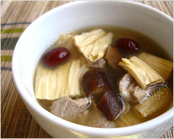 Bean Curd Sticks and Pork Ribs Soup Recipe