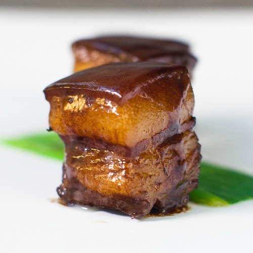Red-cooked Pork Belly (红烧肉)