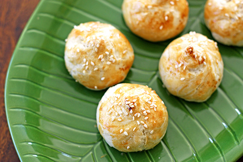 Siew Bao (Baked BBQ Pork Buns/烧包) picture 080h Siew Bao (Baked BBQ Pork Buns/烧包)