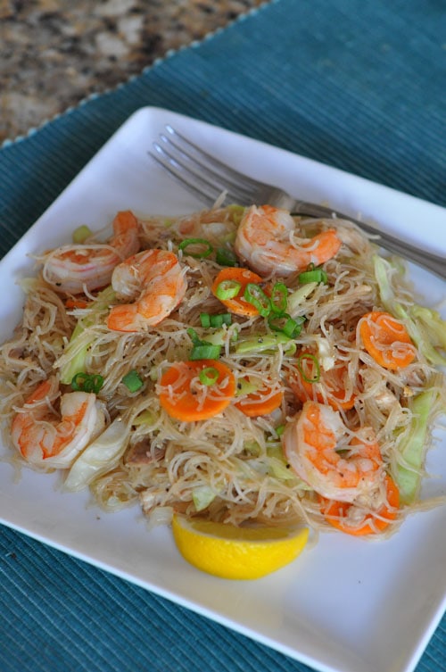 Filipino Fried Rice Noodles (Pancit Bihon) | Easy Delicious Recipes