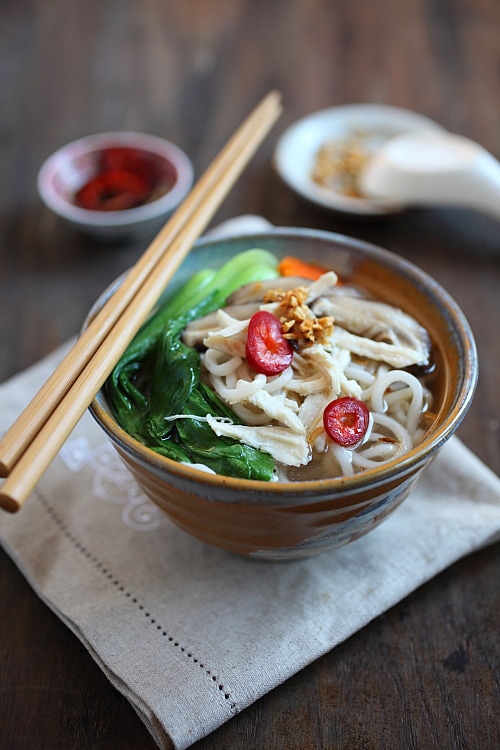 Chinese Chicken Noodle Soup | Easy Delicious Recipes