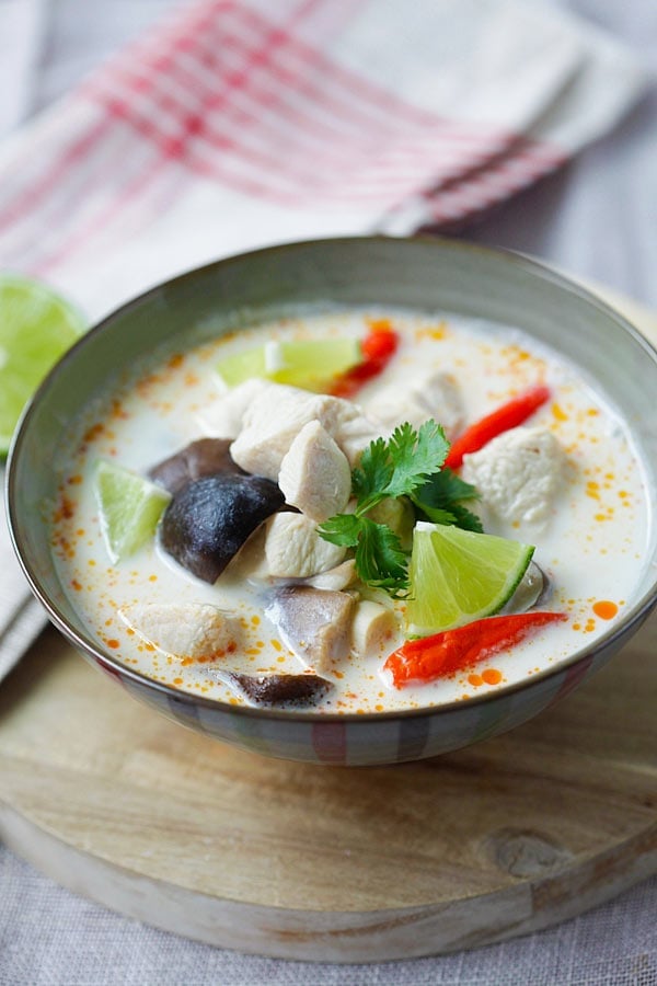 Tom Kha Gai hai -  BEST and EASIEST recipe for Thai coconut chicken soup with chicken, mushroom and coconut milk. 20 mins and better than restauarant's | rasamalaysia.com