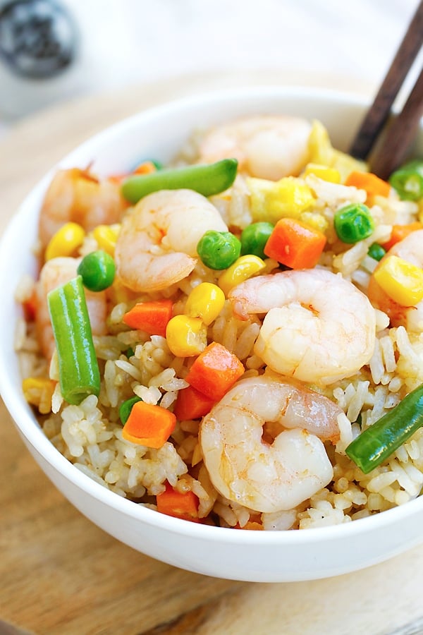 Easy Asian style shrimp fried rice recipe.