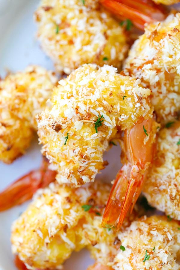 Baked Coconut Shrimp - EASIEST & BEST coconut shrimp with no deep-frying, no oil, no mess!! Bake in oven for 20 mins, delicious, healthy & budget-friendly!! | rasamalaysia.com