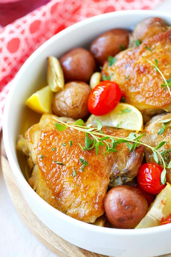 Easy and quick all in one pot Lemon-Garlic Chicken and Potatoes.