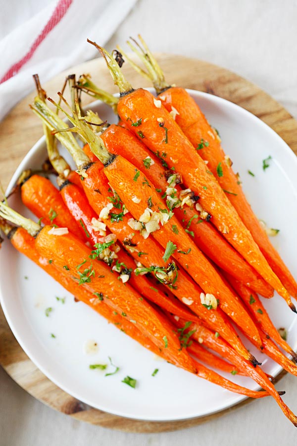 Top down view of honey Butter Roasted Carrots in a plate.