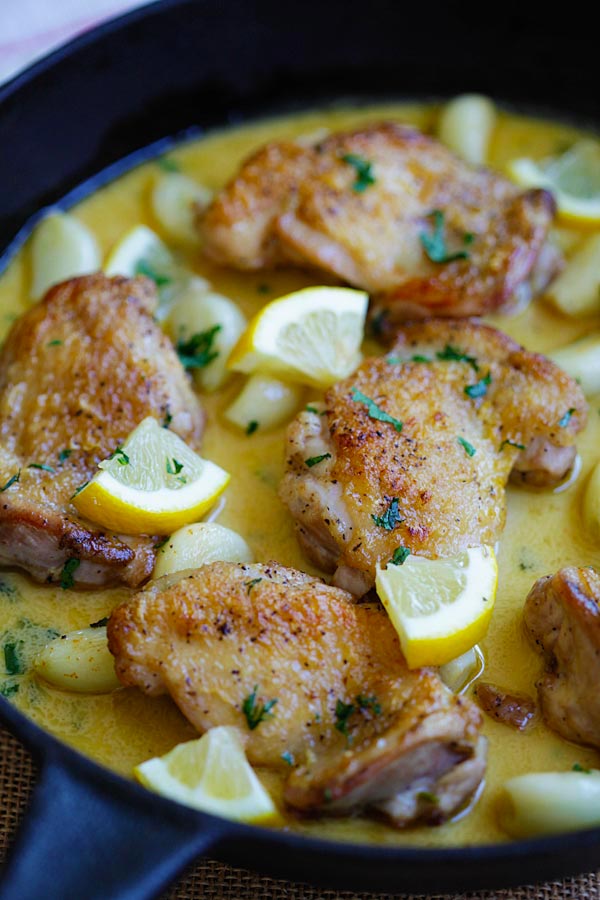 Homemade easy Creamy Lemon Garlic Chicken thighs.