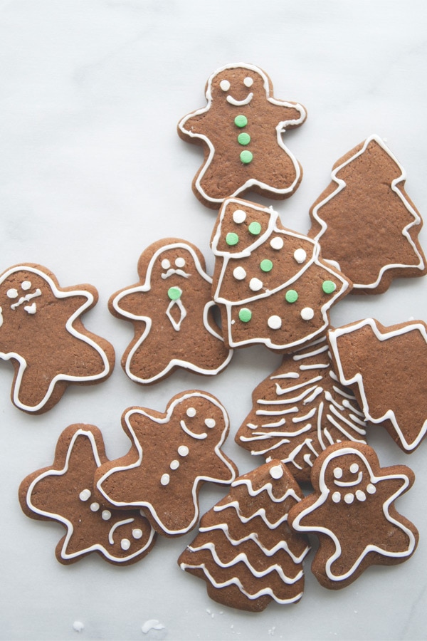 The best and easiest gingerbread cookies recipe by The Kitchy Kitchen.