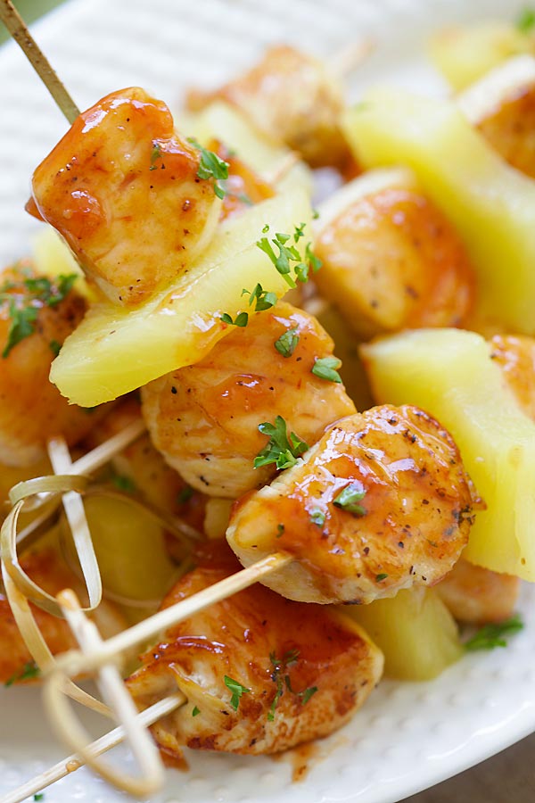 Hawaiian Chicken Bites - amazing chicken skewers with pineapple with Hawaiian BBQ sauce. This recipe is so easy and a crowd pleaser | rasamalaysia.com
