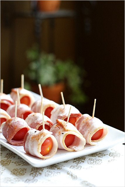 Bacon-wrapped Cherry Tomatoes recipe - It’s really simple to make and the end results are delicious, pretty, and a total crowd-pleaser! | rasamalaysia.com