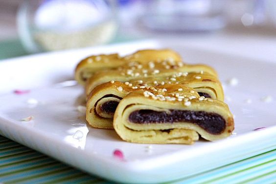 Red Bean Paste Pancakes - Rasa Malaysia