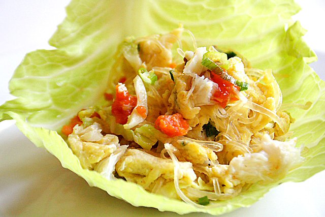 Here is my recipe for imitation shark’s fin and crab meat omelette. | rasamalaysia.com