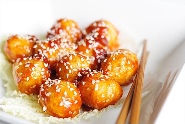 Sweet and Sour Fish Balls recipe - I love cooking fish balls dishes such as curry fish balls, braised fishballs with bean curd and daikon in claypot, and sweet and sour fish balls featured. | rasamalaysia.com