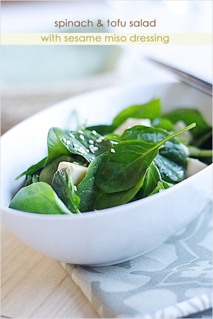 Start your healthy eating diet today with a bowl of this pleasing, fresh, and delicious spinach and tofu salad with sesame miso dressing–a wonderful salad served at my favorite Japanese joint. | rasamalaysia.com