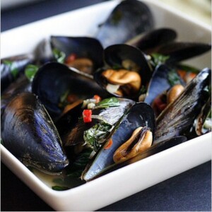 Steamed Mussels with Lemongrass Thai Basil Chilies and Coconut Juice
