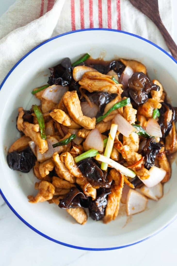 Ginger and Black Fungus Chicken - Rasa Malaysia