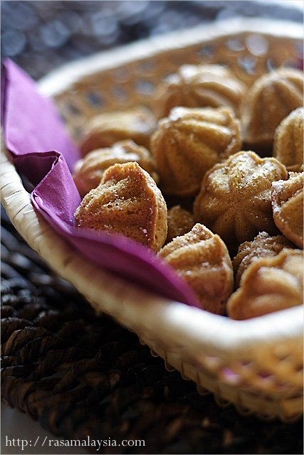 Kuih Bahulu - Rasa Malaysia