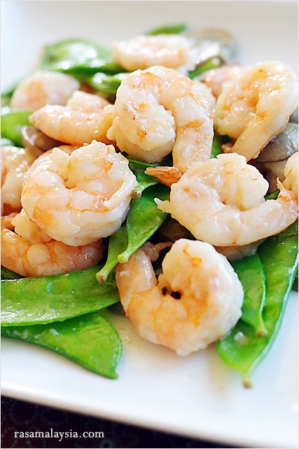 Shrimp with Snow Peas | Easy Delicious Recipes