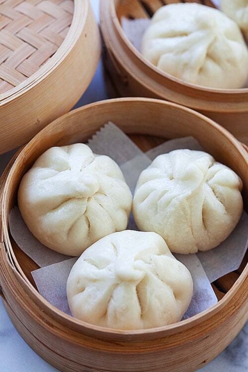 Steamed Chicken Buns (鸡仔包) - Rasa Malaysia