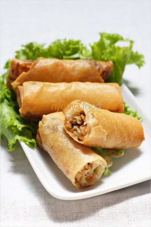 Fried spring rolls or fried popiah in Malaysia.