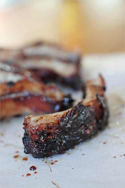 A perfect balance of saltiness plus a touch of Chinese 5-spice powder, char siu sauce marries well with chinese bbq baby back ribs | rasamalaysia.com