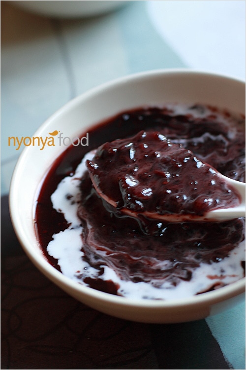 Black Sticky Rice Dessert (Bee Koh Moy/Bubur Pulut Hitam 