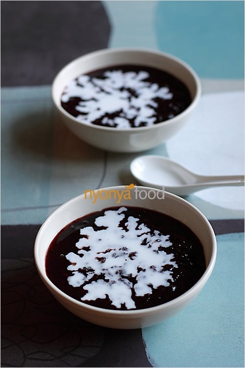 Black Sticky Rice Dessert (Bee Koh Moy/Bubur Pulut Hitam 