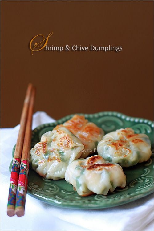 Shrimp and Chive Dumplings (韭菜虾饺) - These are a quick fix when you need dumplings fast! | rasamalaysia.com