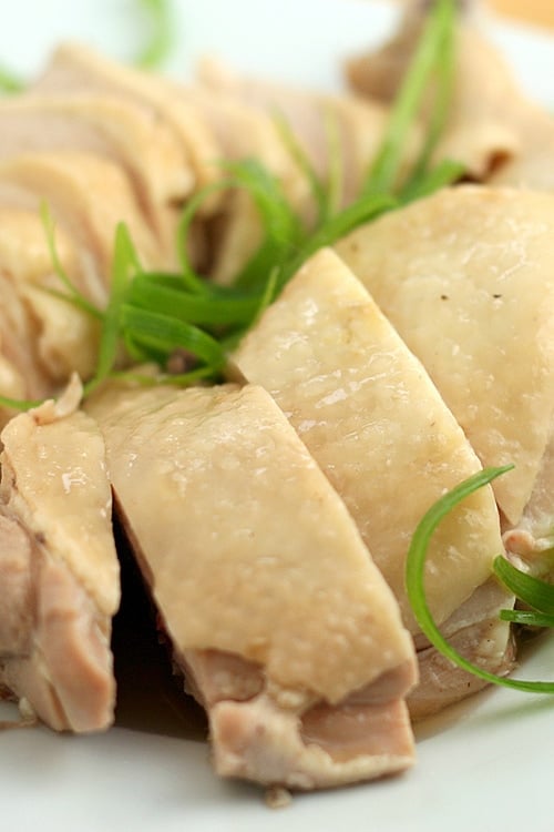 Drunken chicken is a Shanghainese cold dish where chicken is steeped in rice wine, hence 'drunken chicken.' This drunken chicken recipe is by Nook & Pantry. | rasamalaysia.com