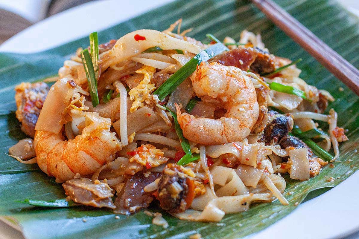 Penang Fried Flat Noodles - Char Kuey Teow - Rasa Malaysia