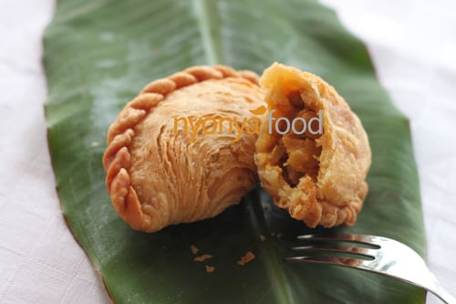 Curry Puff - Irresistible taste of Malaysia | rasamalaysia.com