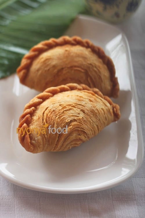 Curry Puff - Irresistible taste of Malaysia | rasamalaysia.com