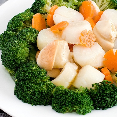 Broccoli and Scallops