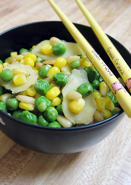 Stir-Fry Pine Nuts with Corn and Peas (金玉满堂): This Stir-Fry Pine Nuts, Corn and Sweet Peas of yellow-golden (pine nuts and corn) and jade-green (sweet peas) symbolizes: that prosperity and fortune fills your entire household and home. | rasamalaysia.com