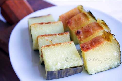 Kuih Bengka (Tapioca/Cassava Cake) | rasamalaysia.com