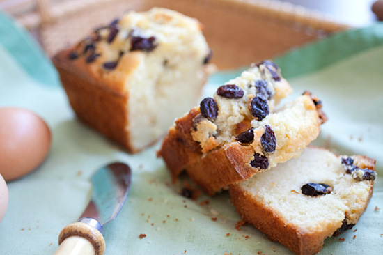Raisin Butter Cake, rich, buttery, and so yummy! | rasamalaysia.com