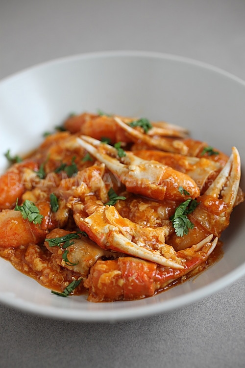 Sweet and Sour Crab Claws - crab claws, ketchup, chili sauce, egg, ginger, garlic, cilantro. | rasamalaysia.com