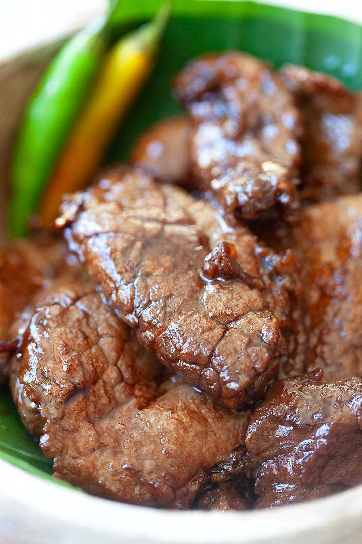 Resepi gaging masak kisap or Malaysian soy sauce beef made with sweet soy sauce. 