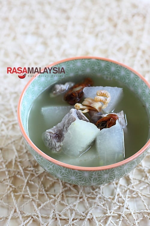 Winter Melon Soup recipe - a nourishing flavorful and cooling soup. | rasamalaysia.com