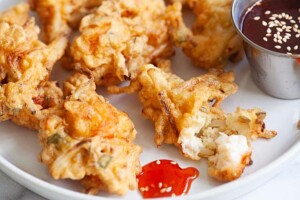 Malaysian shrimp fritters