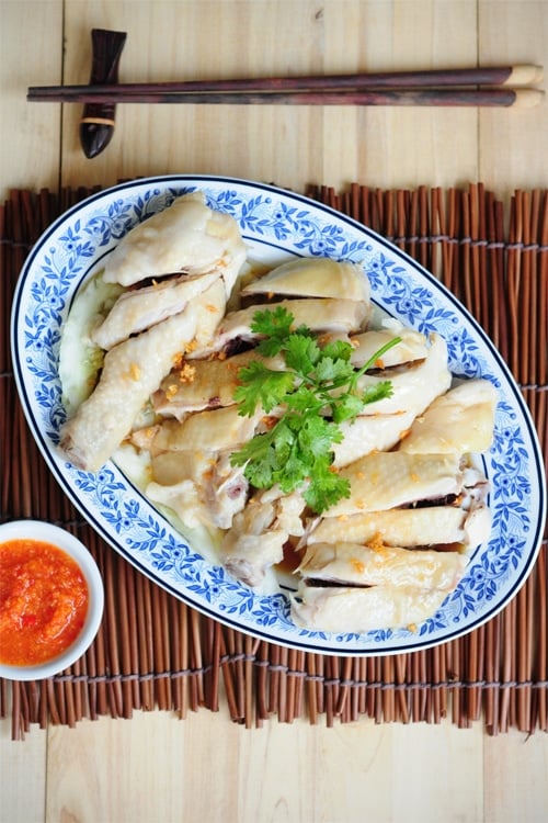 This is a chicken rice dish found in Malaysia and Singapore, called Hainanese chicken rice. Easy and delicious chicken rice recipe. | rasamalaysia.com