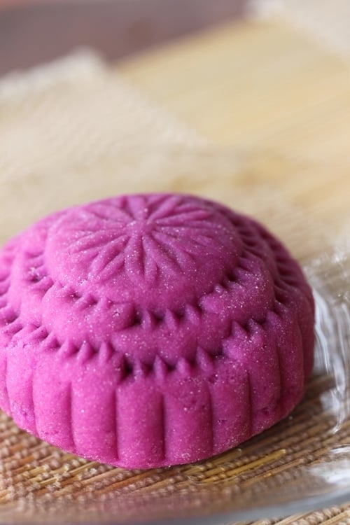 Bright purple colored snow mooncake.