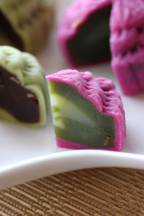 Chinese crystal mooncake with green tea fillings.