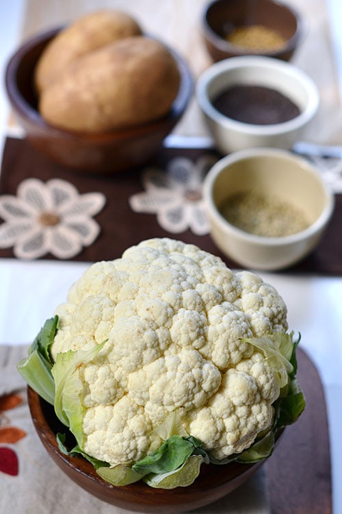 Naked ingredients, cauliflower and potatoes, used to make the delicious aloo gobi