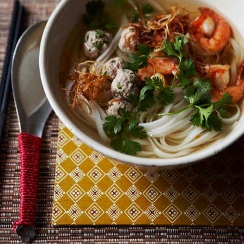 https://rasamalaysia.com/wp-content/uploads/2012/04/phnompenhnoodlesoup_thumb.jpg