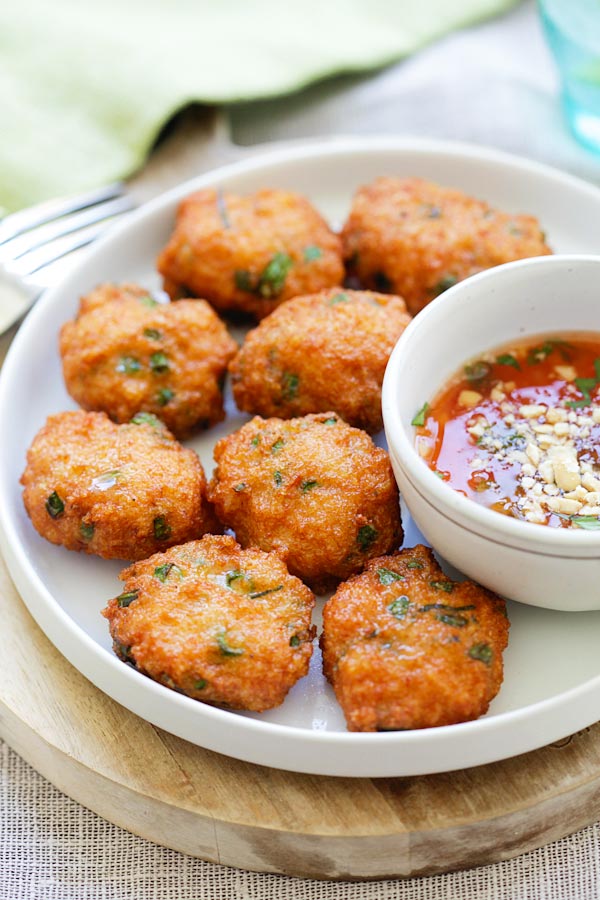 Shrimp cakes served with dipping sauce.