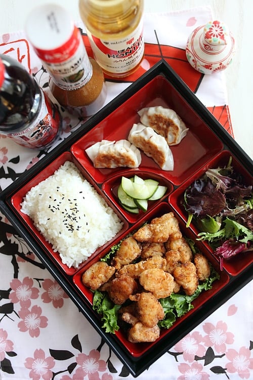 Easy and delicious Japanese fried chicken karaage bites in a bento lunch box.